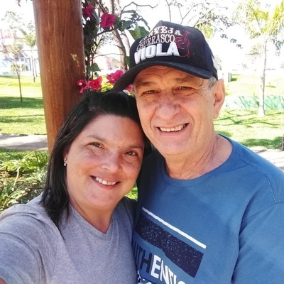 Edson e sua esposa Lidiane Ribeiro