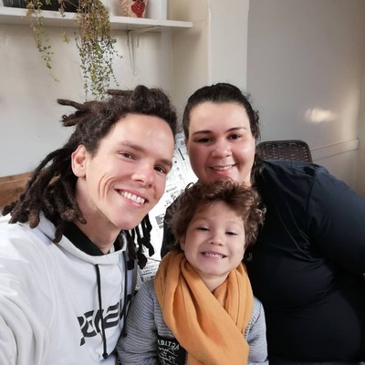 Iru Barbosa e família